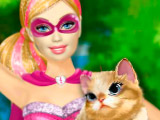 Игра Супергерой-Барби спасает котенка